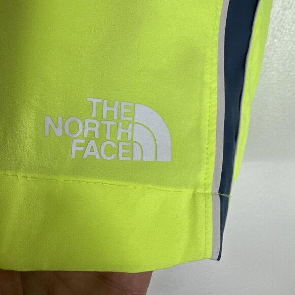 The North Face Men's XXL Elevation Short LED Yellow Lightweight Performance - Picture 3 of 14